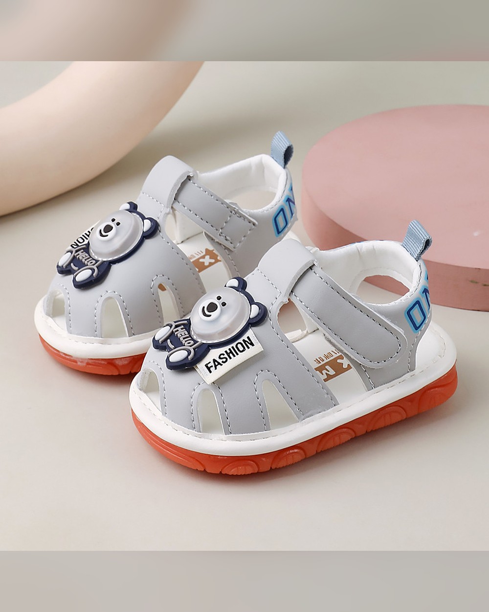 1766320561_o1cn01mghyom29pbp5s27vg-963318116-0-cib.jpg Grey Cartoon Baby Sport Sandals - Image 1