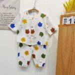 Colourful print sleep wear